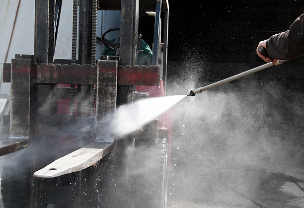 Best Sidewalk Pressure Washing  in Barnum Island, NY